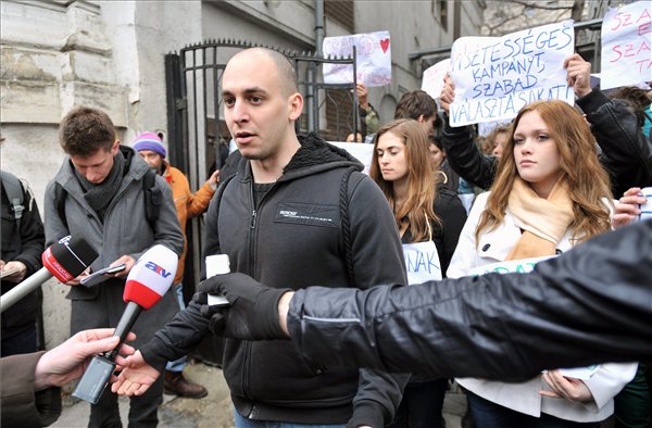 fideszbehat4