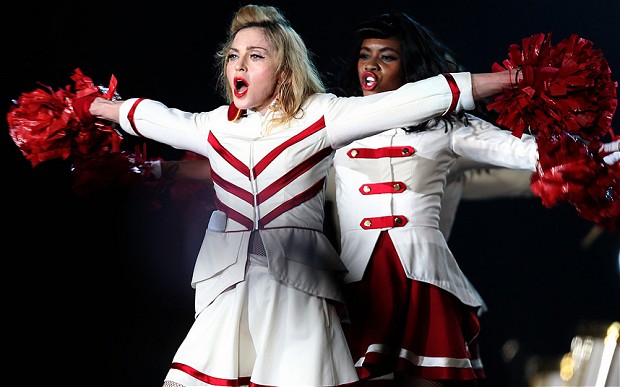 madonna mdna1 2430802b