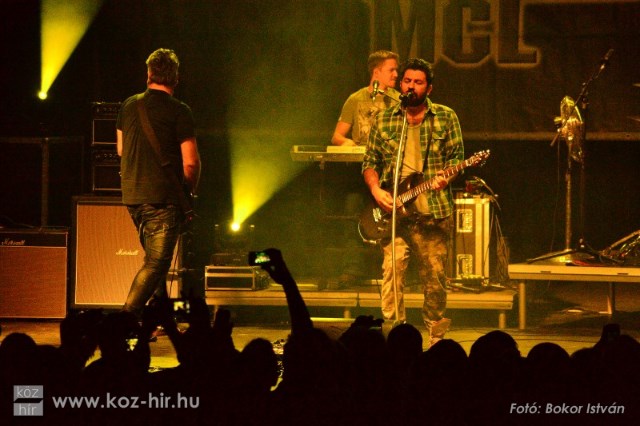 131206MCL 01