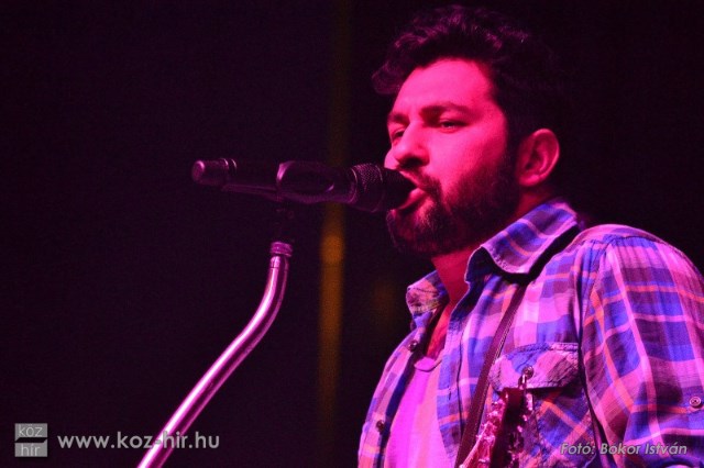 131206MCL 01