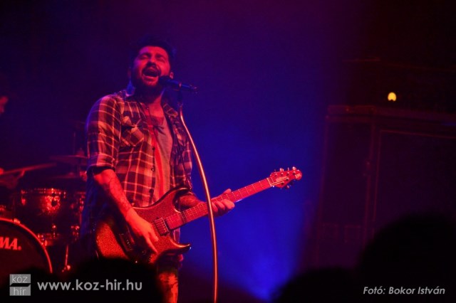 131206MCL 01