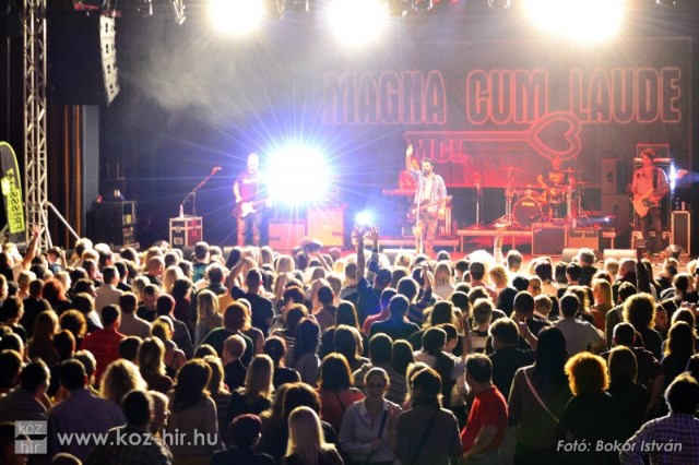 131206MCL 01