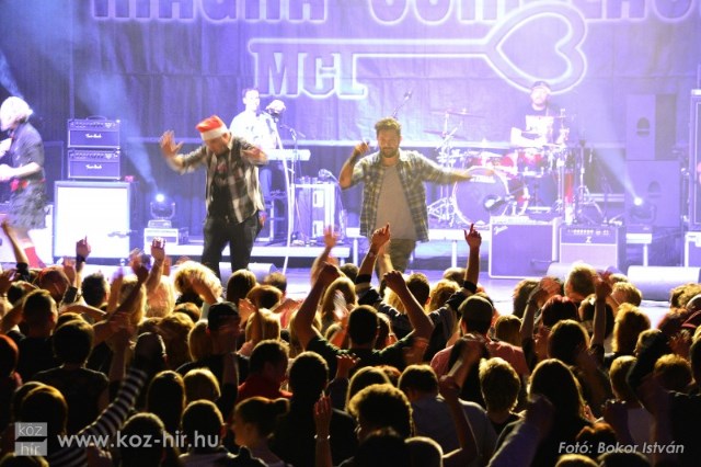 131206MCL 01
