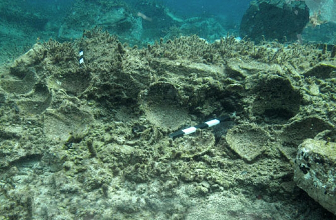 dnews-files-2014-11-underwater-pompeii-found-off-delos-141120-jpg