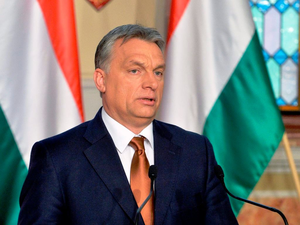 Orbán Viktor miniszterelnök sajtótájékoztatót tart Sopronban, a városházán 2015. március 25-én. MTI Fotó: Máthé Zoltán