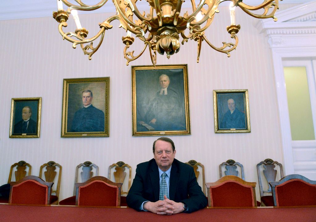 Gáncs Péter, a Magyarországi Evangélikus Egyház elnök-püspöke 2015. március 31-én Budapesten, a Déli Evangélikus Egyházkerület püspöki hivatalában, ahol interjút adott az MTI újságírójának. MTI Fotó: Soós Lajos